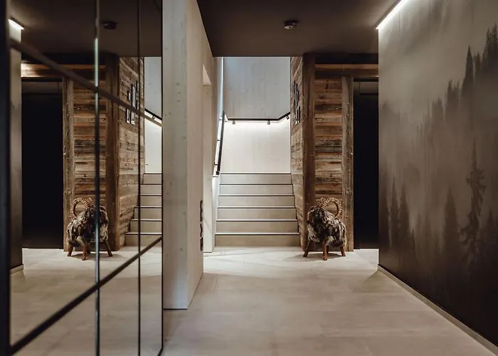 963 * Dienten am Hochkönig