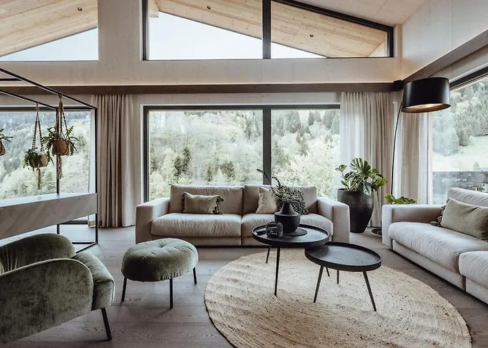 963 * Dienten am Hochkönig